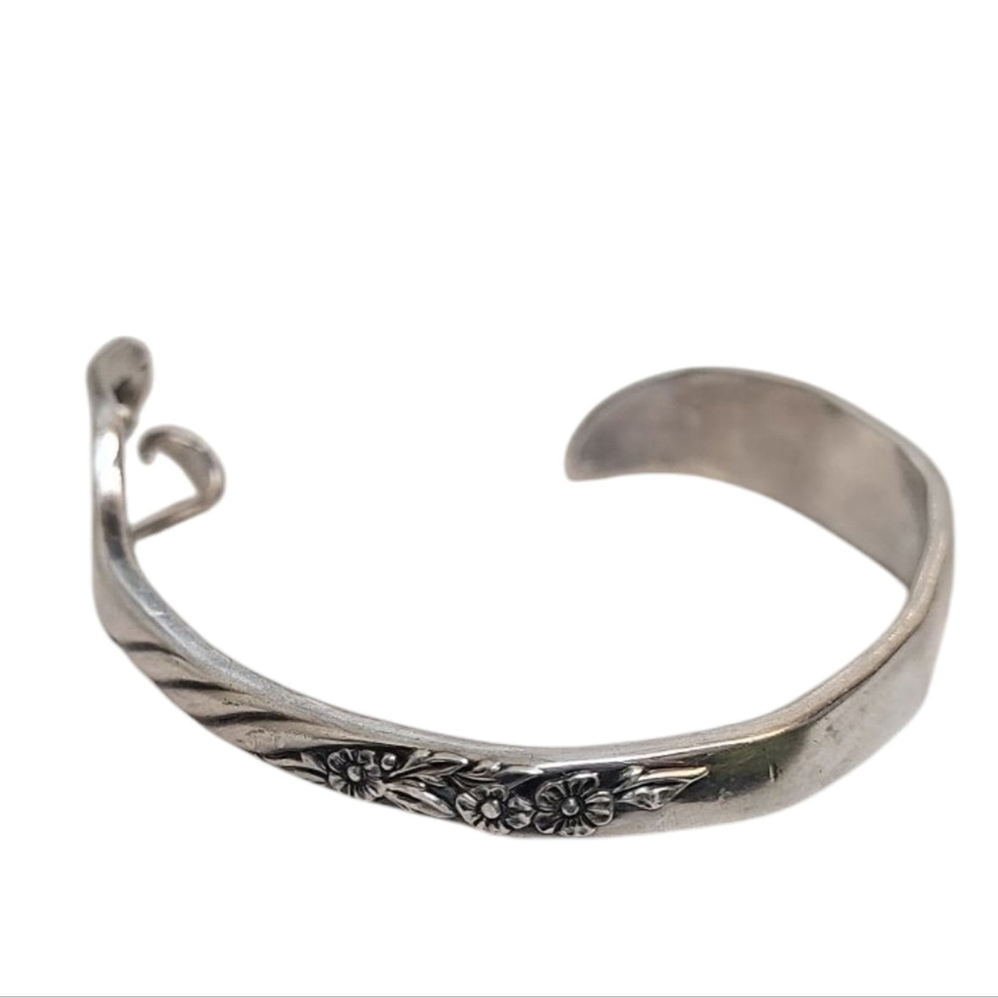 WM A Rogers Oneida Floral Fork Cuff Silver Plated Bracelet 6
