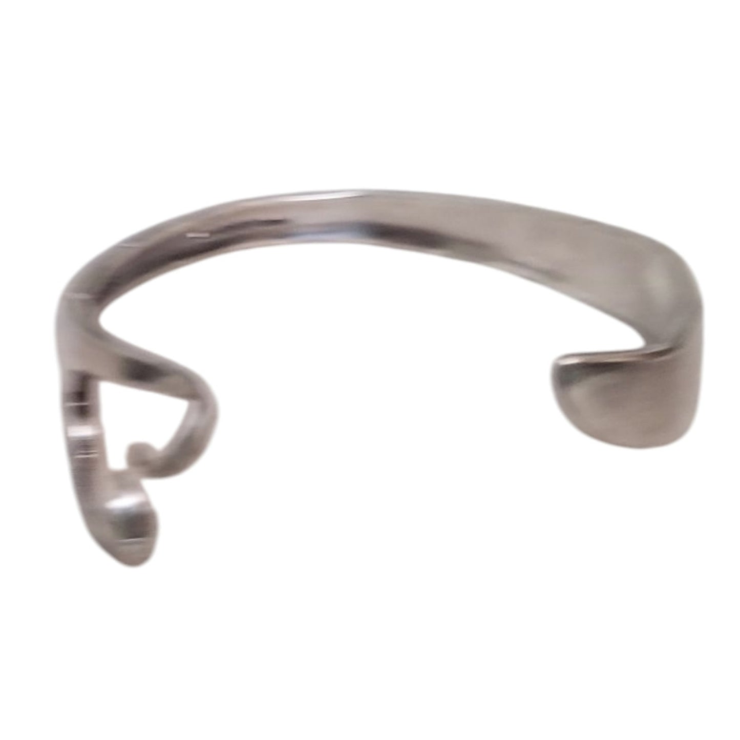 WM A Rogers Oneida Floral Fork Cuff Silver Plated Bracelet 6